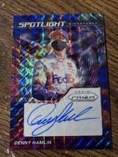 Autografo Denny Hamlin 2021 Panini Prizm Spotlight Firme Rosso Blu 6/35
