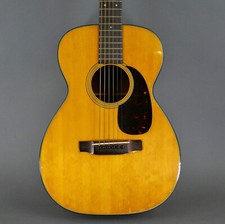 Fine Vtg 1960 Martin O-18