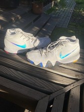 Nike Kyrie 4 Uomo NCAA