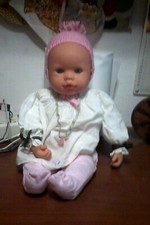 bambola  bebè FALCA 2002 con meccanismo funzionante corpo pezza h.cm 50 leggi..