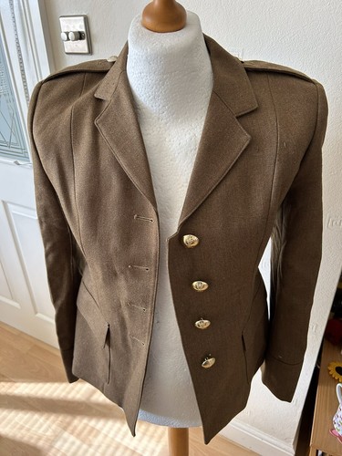 Qaranc uniform queen - uniform,