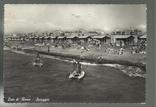 cartolina lido di roma bagnini su moscone e molte persone pattino 