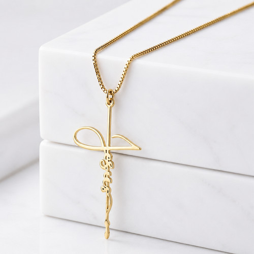 Collana con ciondolo croce