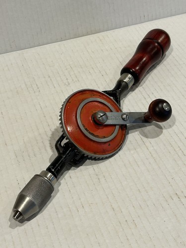 Bellissimo trapano manuale