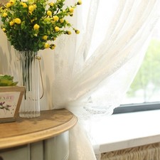 Romantica tenda per porta in