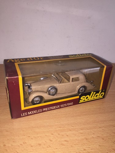 Solido age 43 - d'or, delage