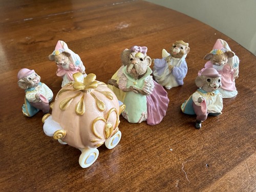 Hallmark merry miniatures - hallmark,