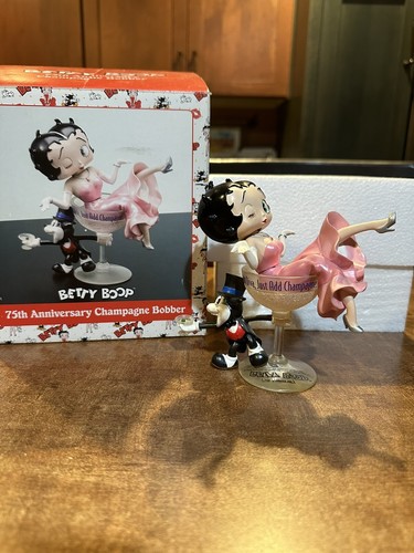 Nuova statuina betty boop - nuova,