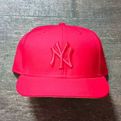 Cappello berretto rosso