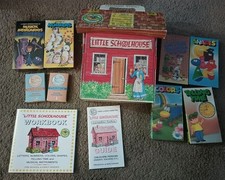 Benny Bookworm Little School