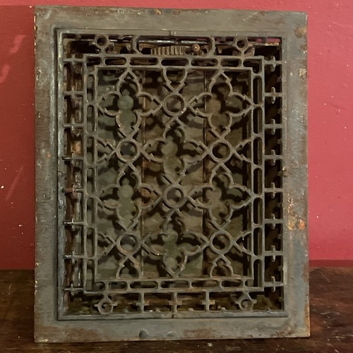Antica griglia riscaldante