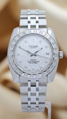 Tudor classic linen diamond - "linen,