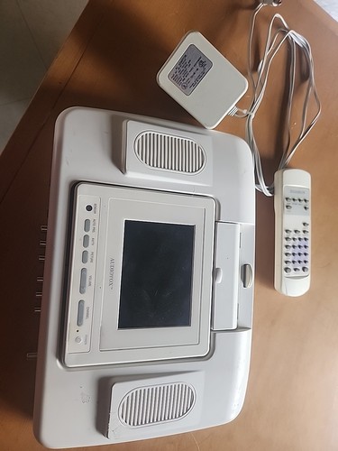 Audiovox 500 lcd - ve-500, 5"