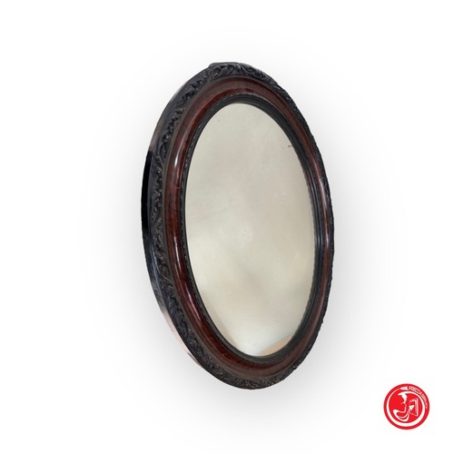 Specchio ovale con elegante