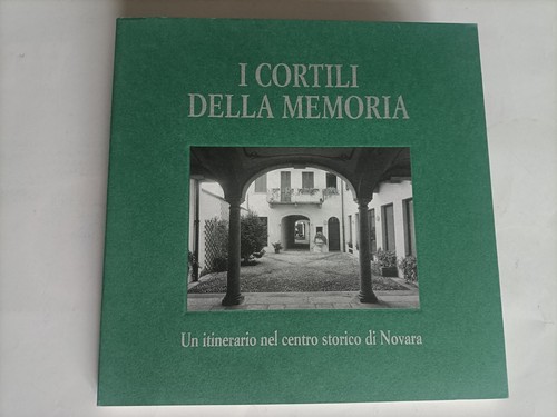 Cortili della memoria di - i,