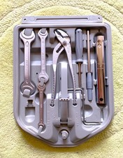 Kit attrezzi BMW E30 E28