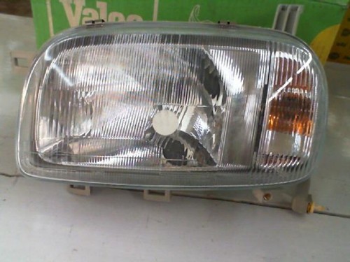 Faro anteriore lato sinistro - lato,