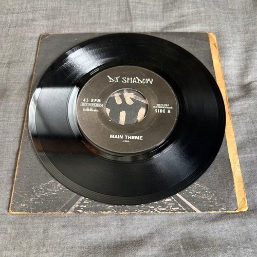 Shadow dark days - dj,