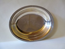 VASSOIO LEGUMIERA OVALE CON IL BORDO ALTO IN ARGENTO 800