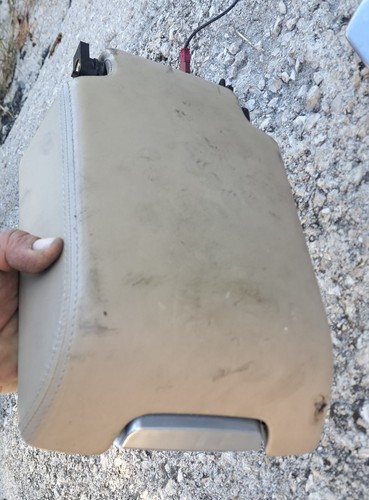 Frigorifero con bracciolo