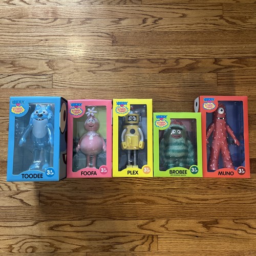 Kidrobot gabba set - gabba!,