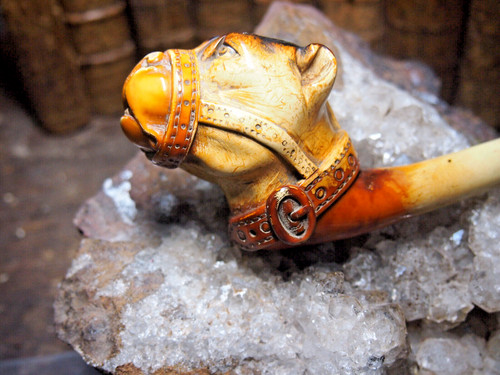 Grosse pipe sculptee ecume - grosse,