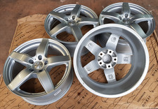 Cerchi in lega discreti