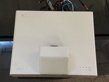 Video proiettore epson UST LED EH-LS500W ottica ultra corta  4k 120” Android TV