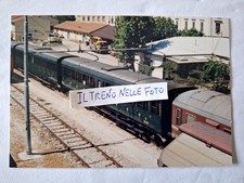 Fotografia Stazione Firenze Statuto    Carrozze Centoporte livrea Verde 