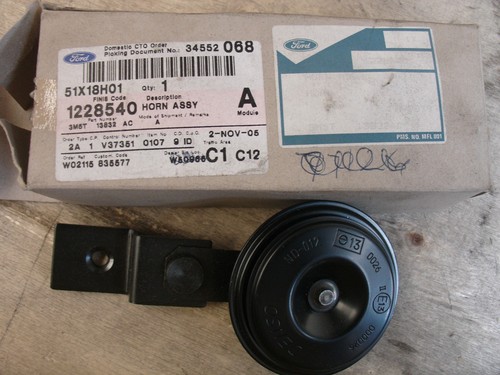 1228540 corno avvertimento - corno,