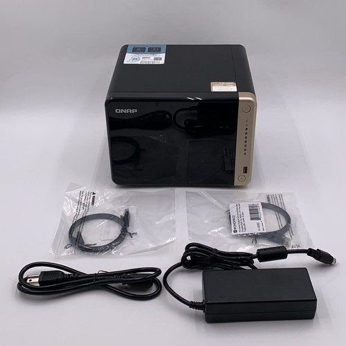 Qnap 664 baie celeron - 6,