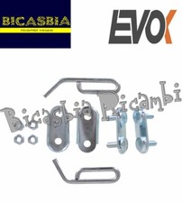 21098 - EVOK - KIT GANCI SPORTELLI MOTORE VESPA 50 125 PK S