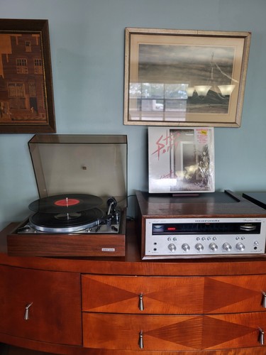 Dual 1229 turntable