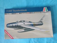 F 84F THUNDERSTREAK 1:48
