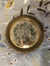 Cornice Tonda Con Ricamo Vintage