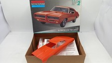 MNG2443 Monogram Pontiac GTO
