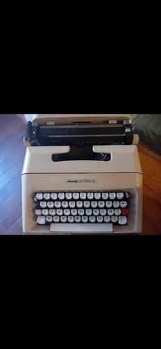 Macchina scrivere olivetti - da,