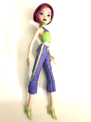 Bambola winx club - club, mattel