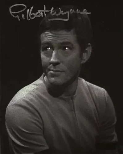 Doctor who autograph gilbert - doctor,