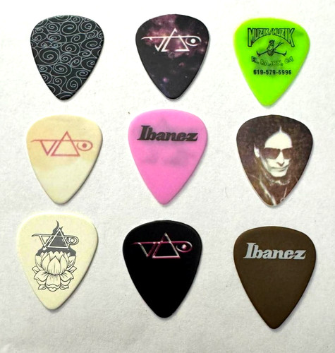 Steve vai guitar pick - vai,