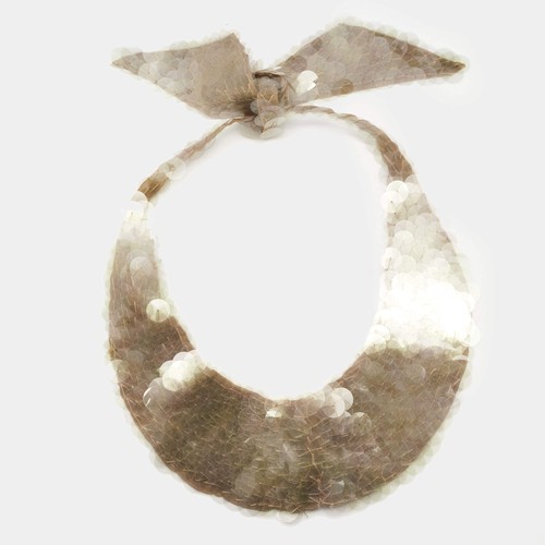 Collana con paillettes