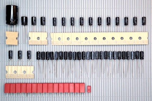 Kit condensatore elettrolitico