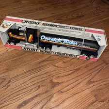 Semirimorchio Nylint Overnight