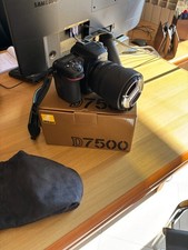 Attrezzatura completa Nikon vendo in blocco D7500 kit 18-105 e altre 7 ottiche