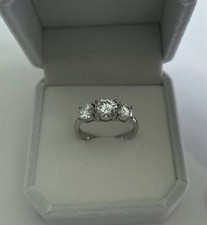 Anello Trilogy argento MOISSANITE  (no DIAMANTE) 2 CT D VVS1 GRA misura 16