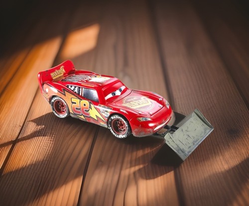 Cars lightning mcqueen - cars,
