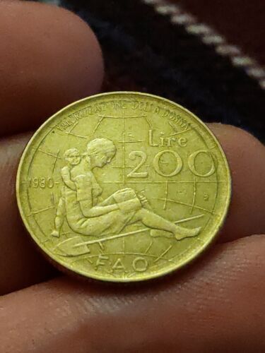 Italy 200 lire 1980 - italy, (km#107)