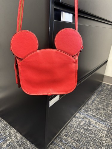 Coach disney mickey mouse - mickey,