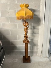 Lampada da terra in legno e