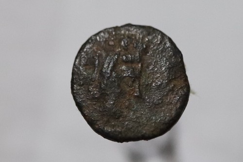 Ancient greek bronze - 🧭,